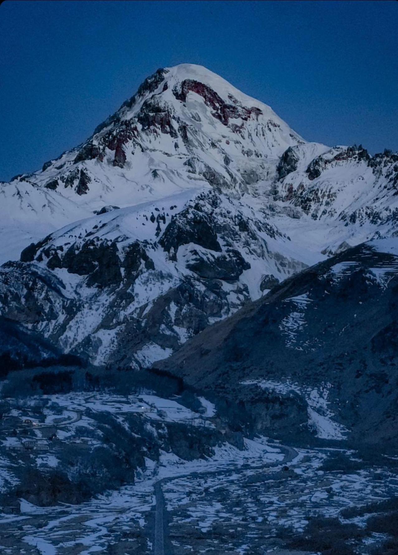 Kazbegi Storyヴィラ エクステリア 写真